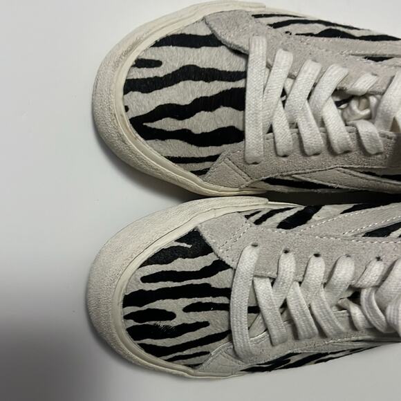 MADEWELL SIDEWALK‎ ZEBRA LOW TOP SNEAKERS SIZE W 7.5M , M 6M - Picture 3 of 6